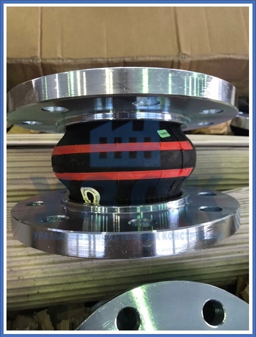 компенсатор резиновый фланцевый в Новокуйбышевске