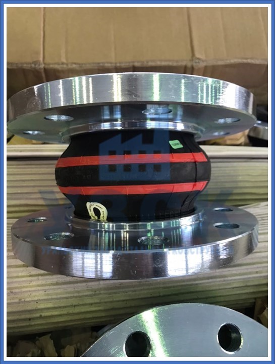 компенсатор резиновый фланцевый в Новокуйбышевске