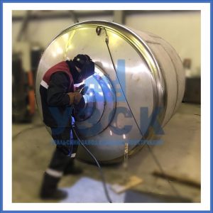 Купить баки и ёмкости из нержавеющей стали от завода УЗСК в Новокуйбышевске